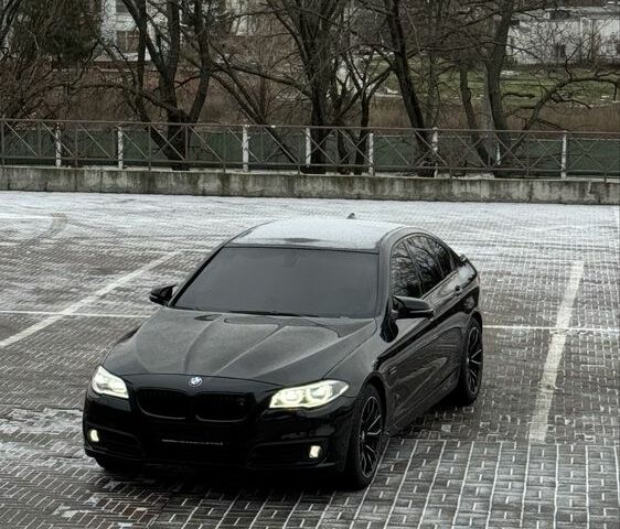 Черный БМВ 5 Серия, объемом двигателя 3 л и пробегом 200 тыс. км за 23000 $, фото 1 на Automoto.ua