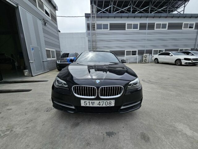 Черный БМВ 5 Серия, объемом двигателя 2 л и пробегом 110 тыс. км за 16500 $, фото 1 на Automoto.ua
