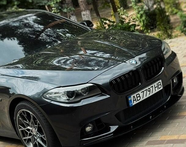 Черный БМВ 5 Серия, объемом двигателя 2.99 л и пробегом 210 тыс. км за 22000 $, фото 1 на Automoto.ua
