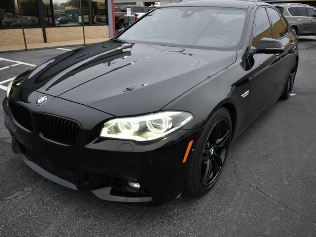 Черный БМВ 5 Серия, объемом двигателя 4.4 л и пробегом 75 тыс. км за 10000 $, фото 1 на Automoto.ua