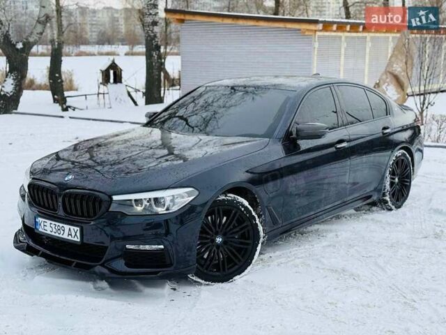 Черный БМВ 5 Серия, объемом двигателя 2 л и пробегом 160 тыс. км за 27500 $, фото 1 на Automoto.ua