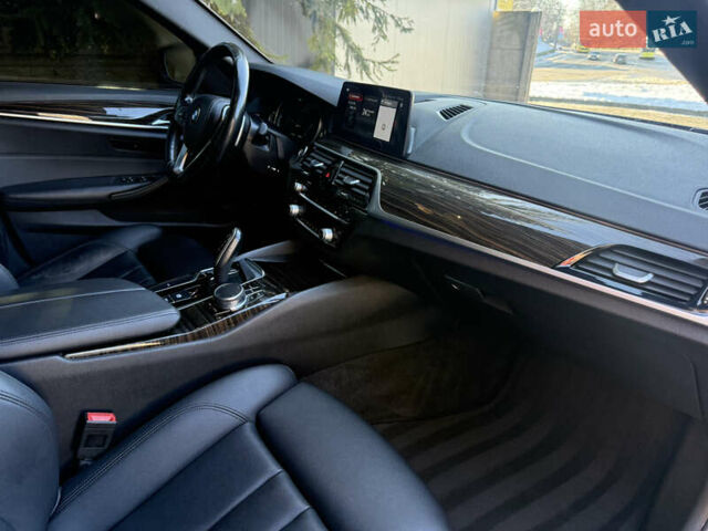 Черный БМВ 5 Серия, объемом двигателя 2 л и пробегом 277 тыс. км за 21500 $, фото 1 на Automoto.ua