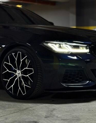 Черный БМВ 5 Серия, объемом двигателя 4.4 л и пробегом 77 тыс. км за 41900 $, фото 1 на Automoto.ua