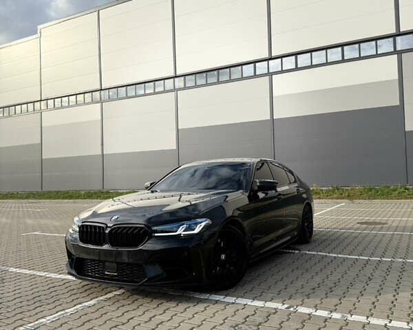 Черный БМВ 5 Серия, объемом двигателя 3 л и пробегом 170 тыс. км за 33000 $, фото 1 на Automoto.ua