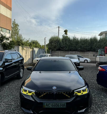 Черный БМВ 5 Серия, объемом двигателя 2.99 л и пробегом 200 тыс. км за 35000 $, фото 1 на Automoto.ua