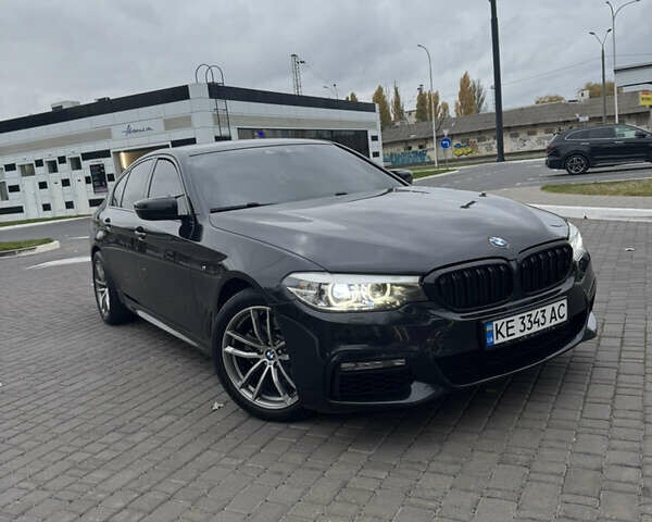 Черный БМВ 5 Серия, объемом двигателя 2 л и пробегом 220 тыс. км за 26800 $, фото 1 на Automoto.ua