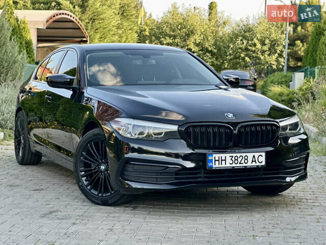 Чорний БМВ 5 Серія, об'ємом двигуна 2 л та пробігом 151 тис. км за 25500 $, фото 1 на Automoto.ua