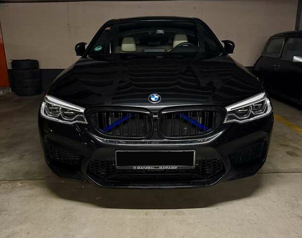 Черный БМВ 5 Серия, объемом двигателя 2 л и пробегом 131 тыс. км за 27900 $, фото 1 на Automoto.ua