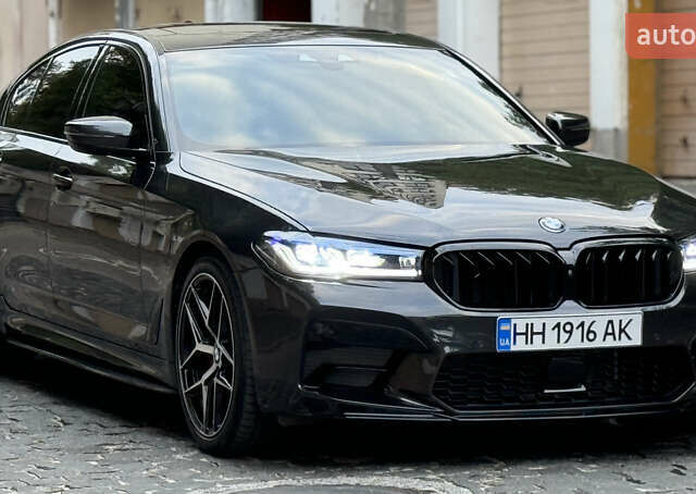 Черный БМВ 5 Серия, объемом двигателя 2 л и пробегом 155 тыс. км за 28500 $, фото 1 на Automoto.ua
