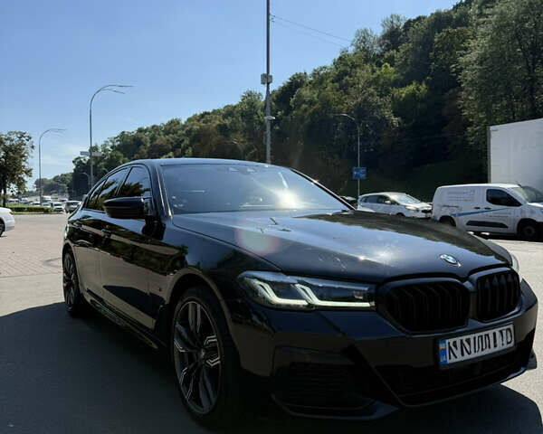Чорний БМВ 5 Серія, об'ємом двигуна 2.99 л та пробігом 220 тис. км за 36500 $, фото 1 на Automoto.ua