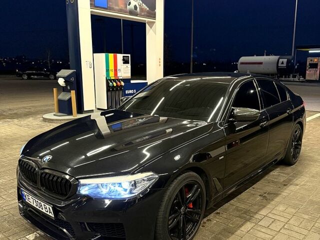 Черный БМВ 5 Серия, объемом двигателя 3 л и пробегом 169 тыс. км за 28000 $, фото 1 на Automoto.ua