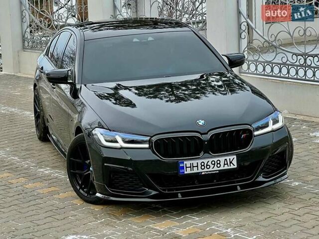 Чорний БМВ 5 Серія, об'ємом двигуна 2 л та пробігом 200 тис. км за 29999 $, фото 1 на Automoto.ua