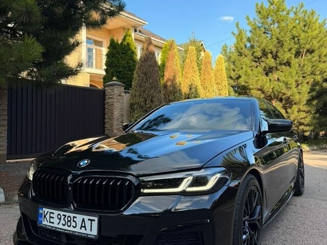 Чорний БМВ 5 Серія, об'ємом двигуна 2.98 л та пробігом 112 тис. км за 37500 $, фото 1 на Automoto.ua