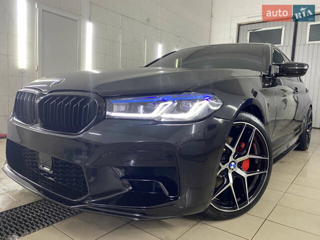 Чорний БМВ 5 Серія, об'ємом двигуна 3 л та пробігом 35 тис. км за 39777 $, фото 1 на Automoto.ua