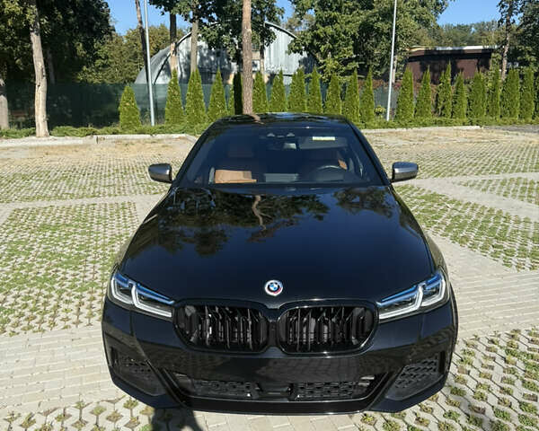Черный БМВ 5 Серия, объемом двигателя 4.39 л и пробегом 82 тыс. км за 63000 $, фото 1 на Automoto.ua