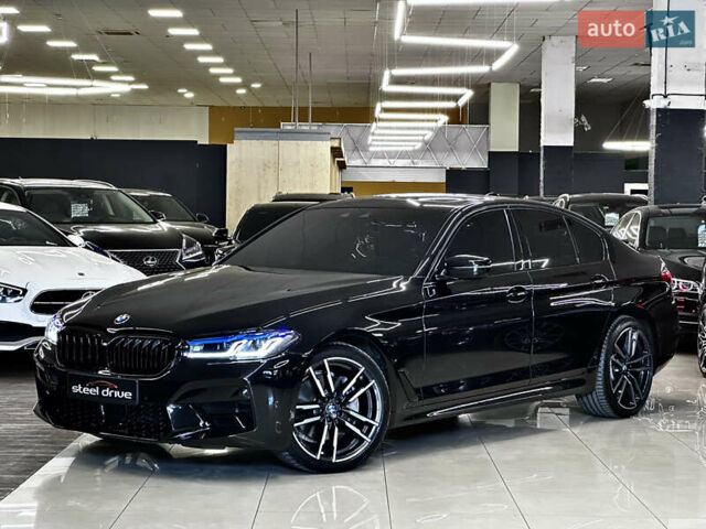 Черный БМВ 5 Серия, объемом двигателя 3 л и пробегом 58 тыс. км за 40499 $, фото 1 на Automoto.ua