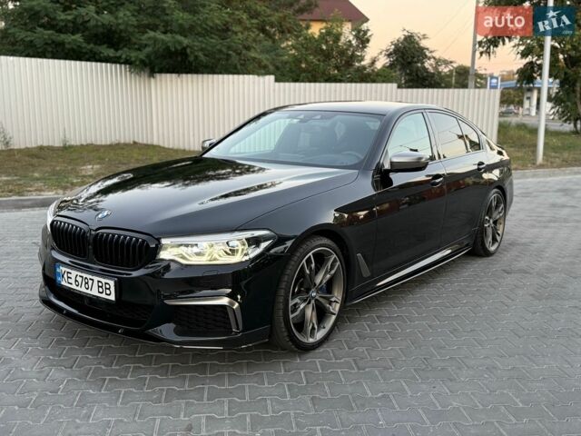 Черный БМВ 5 Серия, объемом двигателя 2.99 л и пробегом 108 тыс. км за 54999 $, фото 1 на Automoto.ua