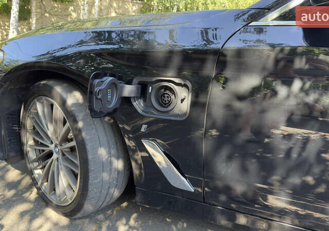 Черный БМВ 5 Серия, объемом двигателя 2 л и пробегом 56 тыс. км за 32900 $, фото 1 на Automoto.ua