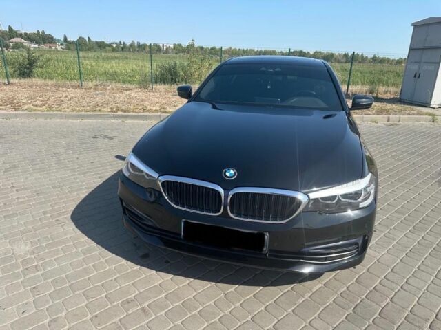 Чорний БМВ 5 Серія, об'ємом двигуна 2 л та пробігом 69 тис. км за 31000 $, фото 1 на Automoto.ua