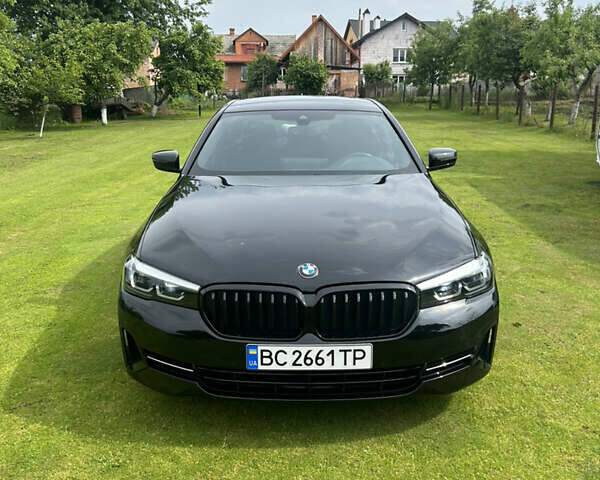 Черный БМВ 5 Серия, объемом двигателя 2 л и пробегом 92 тыс. км за 37500 $, фото 1 на Automoto.ua