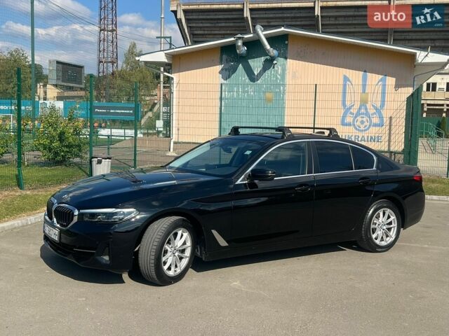 Черный БМВ 5 Серия, объемом двигателя 2 л и пробегом 69 тыс. км за 35799 $, фото 1 на Automoto.ua