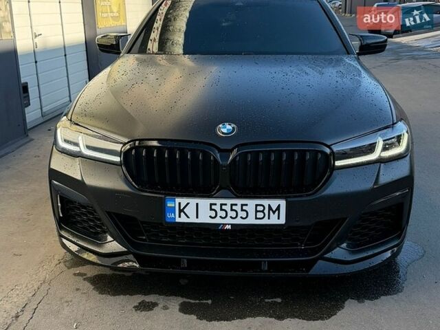 Черный БМВ 5 Серия, объемом двигателя 3 л и пробегом 50 тыс. км за 48999 $, фото 1 на Automoto.ua