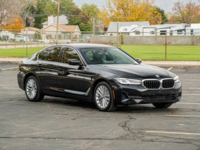 БМВ 5 Серия 2023 в Житомире на Automoto.ua Черный БМВ 5 Серия, объемом двигателя 2 л и пробегом 15 тыс. км за 38000 $, фото 1 на Automoto.ua