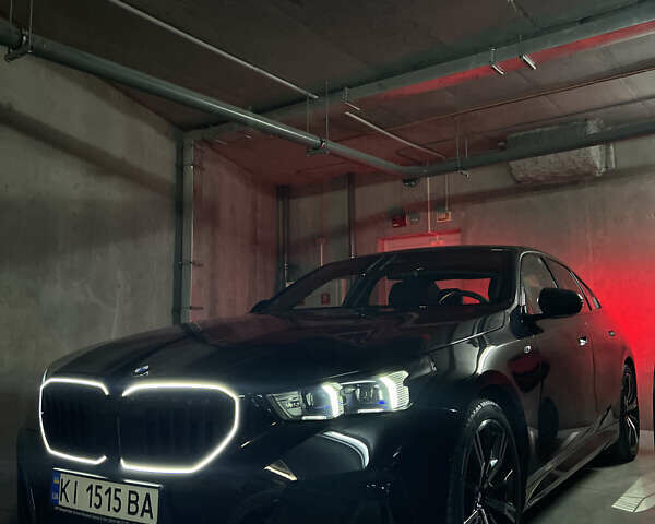 Черный БМВ 5 Серия, объемом двигателя 2.99 л и пробегом 4 тыс. км за 89900 $, фото 1 на Automoto.ua