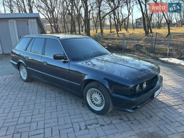 Чорний БМВ 5 Серія, об'ємом двигуна 1.99 л та пробігом 413 тис. км за 4000 $, фото 1 на Automoto.ua