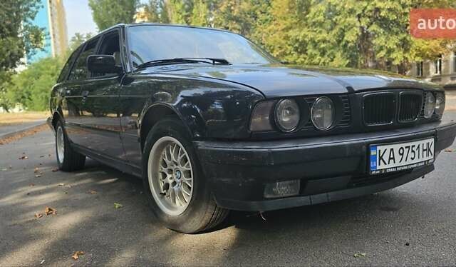 Чорний БМВ 5 Серія, об'ємом двигуна 2.5 л та пробігом 405 тис. км за 4850 $, фото 1 на Automoto.ua