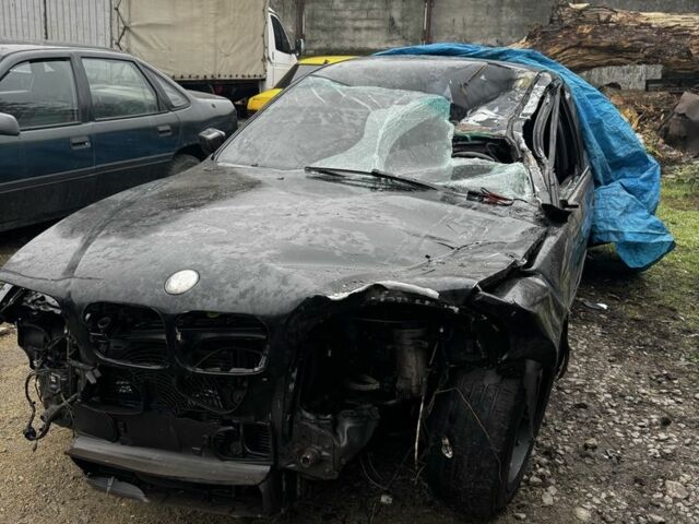 Черный БМВ 5 Серия, объемом двигателя 0 л и пробегом 215 тыс. км за 1599 $, фото 1 на Automoto.ua