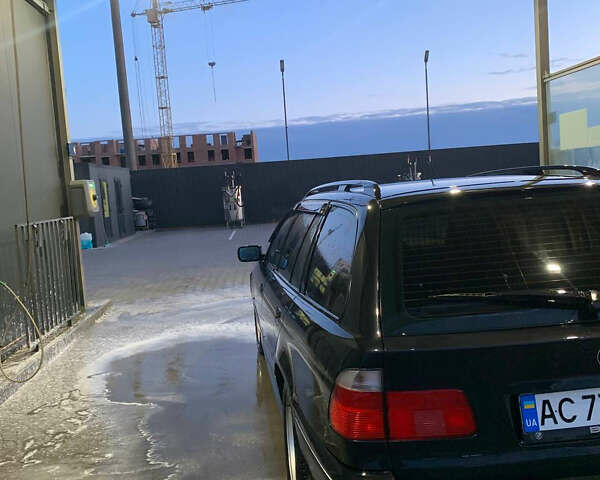 Черный БМВ 5 Серия, объемом двигателя 1.99 л и пробегом 369 тыс. км за 3150 $, фото 1 на Automoto.ua