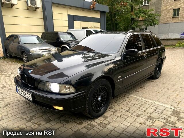 Черный БМВ 5 Серия, объемом двигателя 2.5 л и пробегом 357 тыс. км за 3000 $, фото 1 на Automoto.ua
