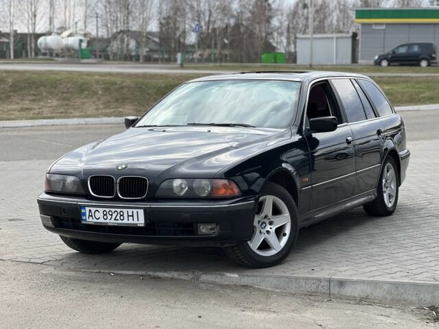 Черный БМВ 5 Серия, объемом двигателя 2 л и пробегом 240 тыс. км за 2700 $, фото 1 на Automoto.ua