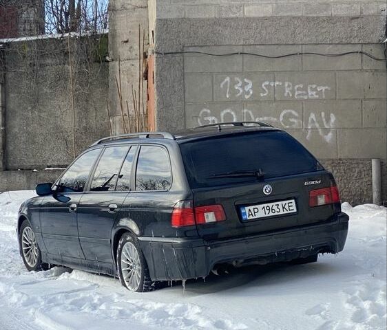 Черный БМВ 5 Серия, объемом двигателя 2.9 л и пробегом 380 тыс. км за 4000 $, фото 1 на Automoto.ua