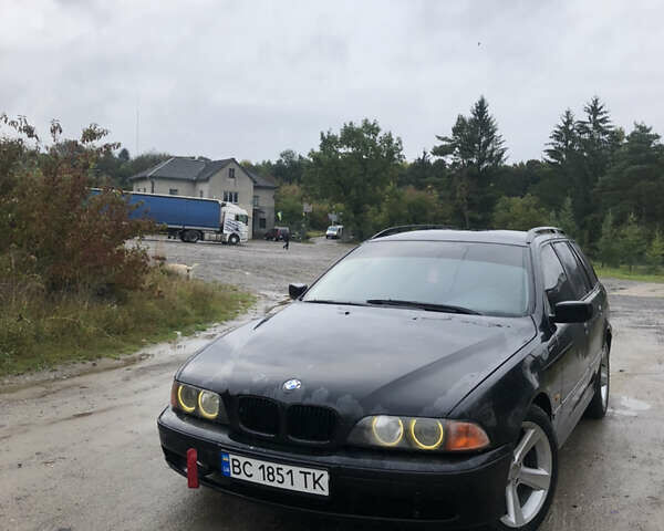 Черный БМВ 5 Серия, объемом двигателя 2.99 л и пробегом 250 тыс. км за 3500 $, фото 1 на Automoto.ua