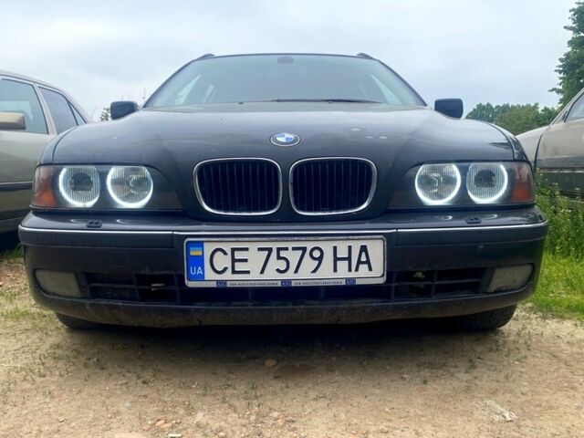 Чорний БМВ 5 Серія, об'ємом двигуна 2.9 л та пробігом 0 тис. км за 4000 $, фото 1 на Automoto.ua