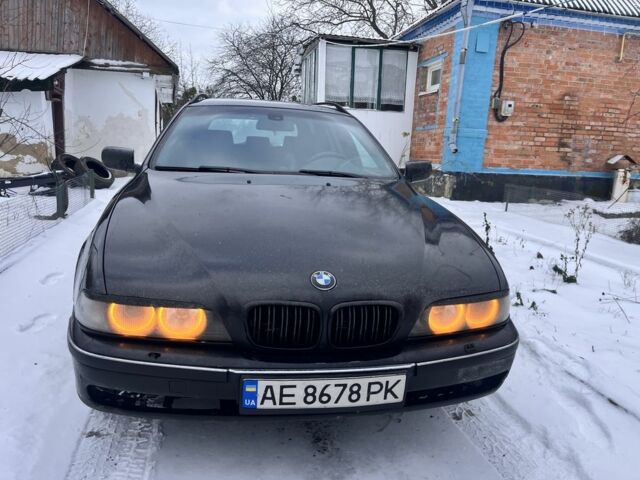 Черный БМВ 5 Серия, объемом двигателя 2.9 л и пробегом 442 тыс. км за 3800 $, фото 1 на Automoto.ua