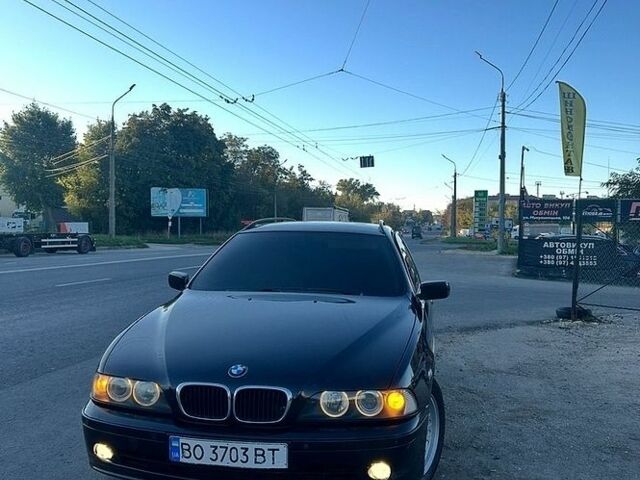 Черный БМВ 5 Серия, объемом двигателя 2.5 л и пробегом 330 тыс. км за 4000 $, фото 1 на Automoto.ua