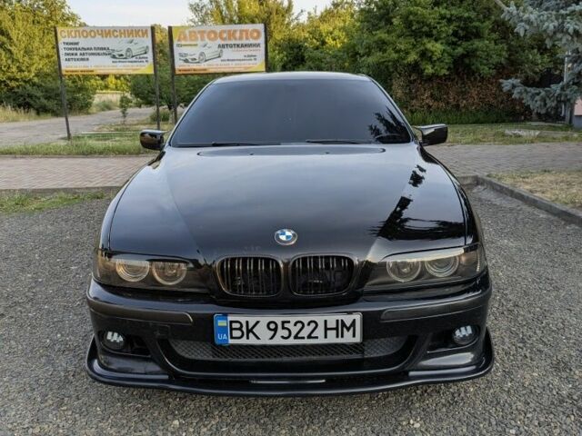 Черный БМВ 5 Серия, объемом двигателя 2.5 л и пробегом 315 тыс. км за 5064 $, фото 1 на Automoto.ua