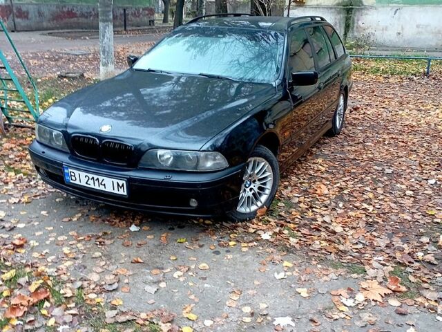 Черный БМВ 5 Серия, объемом двигателя 2 л и пробегом 374 тыс. км за 5000 $, фото 1 на Automoto.ua