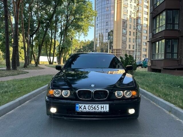 Черный БМВ 5 Серия, объемом двигателя 3 л и пробегом 355 тыс. км за 5500 $, фото 1 на Automoto.ua