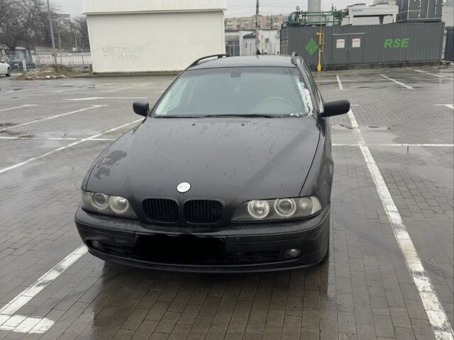 Черный БМВ 5 Серия, объемом двигателя 3 л и пробегом 430 тыс. км за 4800 $, фото 1 на Automoto.ua