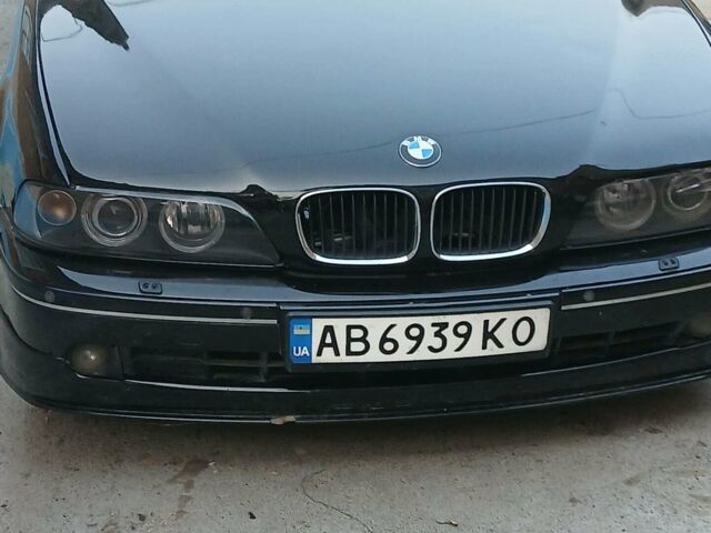 Черный БМВ 5 Серия, объемом двигателя 2.5 л и пробегом 499 тыс. км за 6500 $, фото 1 на Automoto.ua