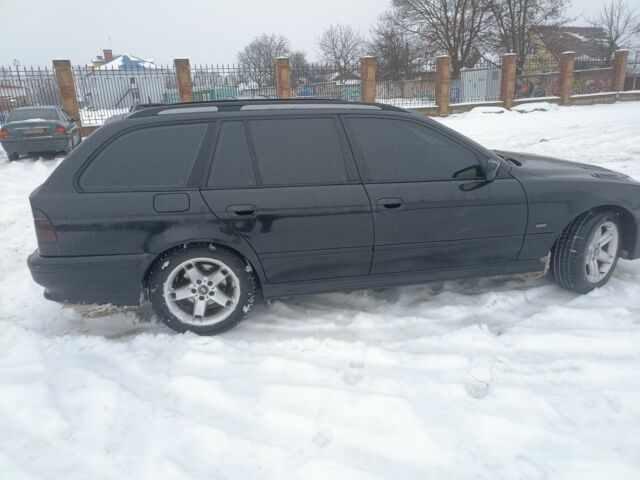 Черный БМВ 5 Серия, объемом двигателя 2.2 л и пробегом 316 тыс. км за 5000 $, фото 1 на Automoto.ua