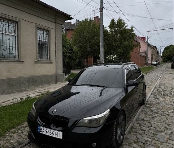 Черный БМВ 5 Серия, объемом двигателя 2.5 л и пробегом 450 тыс. км за 6900 $, фото 1 на Automoto.ua