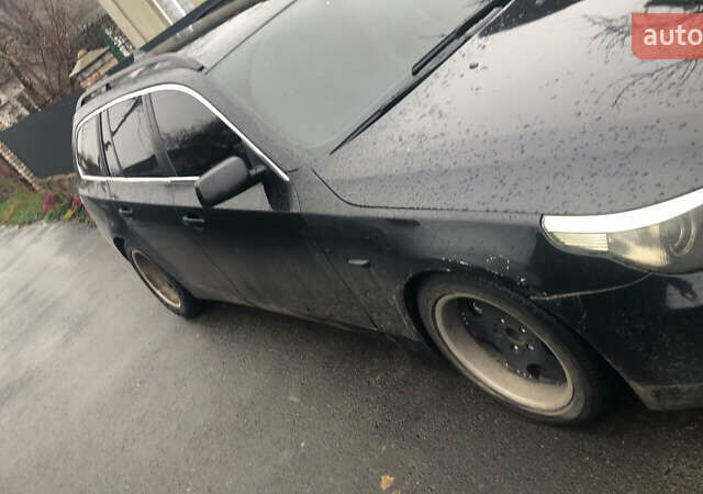 Черный БМВ 5 Серия, объемом двигателя 2.5 л и пробегом 419 тыс. км за 5500 $, фото 1 на Automoto.ua
