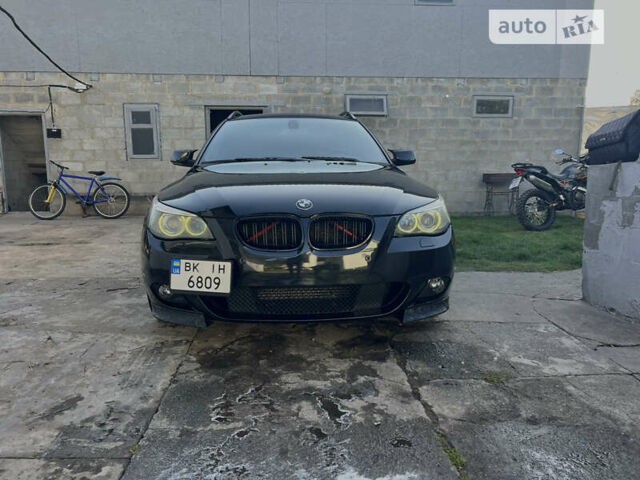 Черный БМВ 5 Серия, объемом двигателя 2.99 л и пробегом 424 тыс. км за 8500 $, фото 1 на Automoto.ua