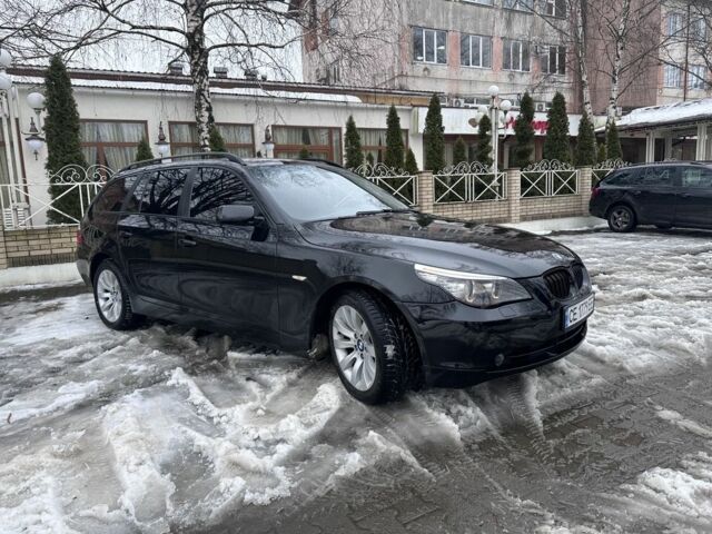 Черный БМВ 5 Серия, объемом двигателя 3 л и пробегом 331 тыс. км за 8500 $, фото 1 на Automoto.ua