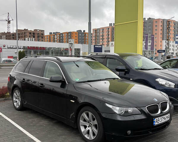 Черный БМВ 5 Серия, объемом двигателя 2.5 л и пробегом 231 тыс. км за 7800 $, фото 1 на Automoto.ua